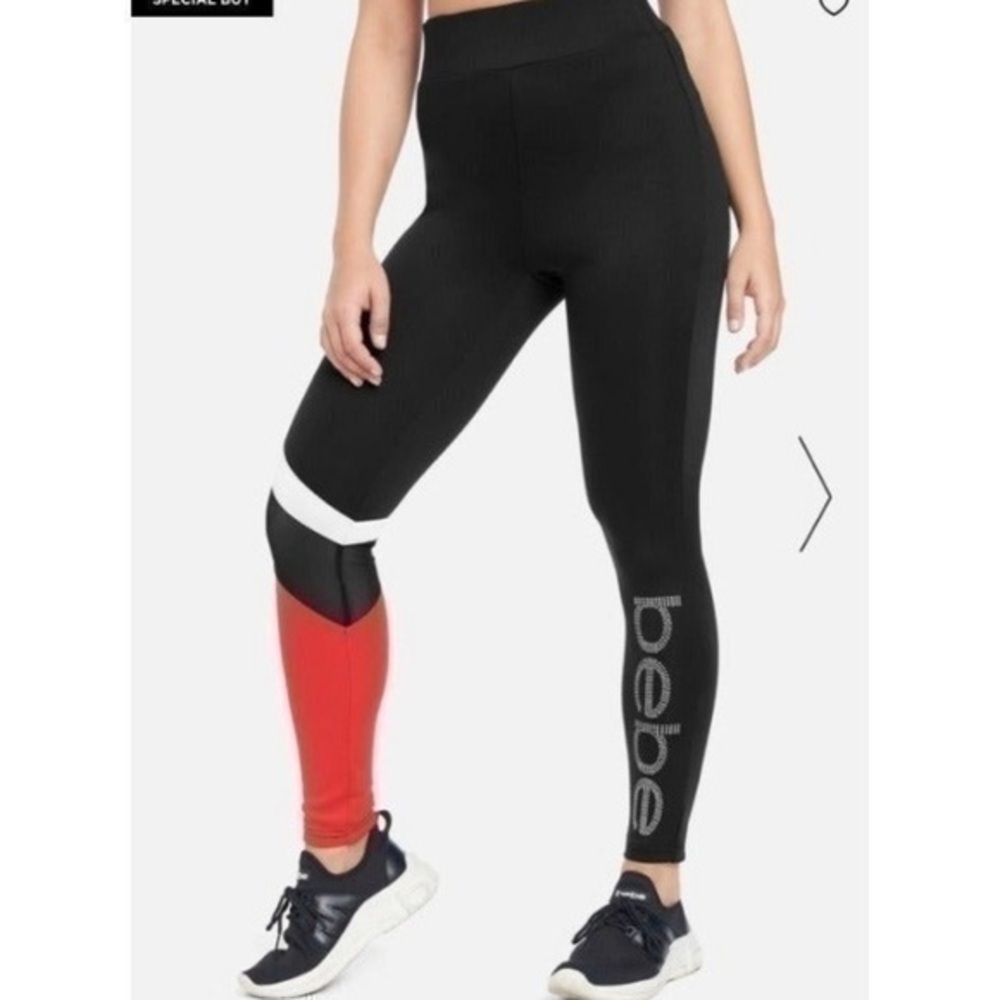 BEBE LOGO COLOR BLOCKED
LEGGING SIZE L New with Tag